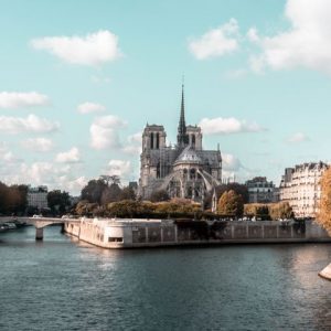 L’église c’est quoi c’est qui ?